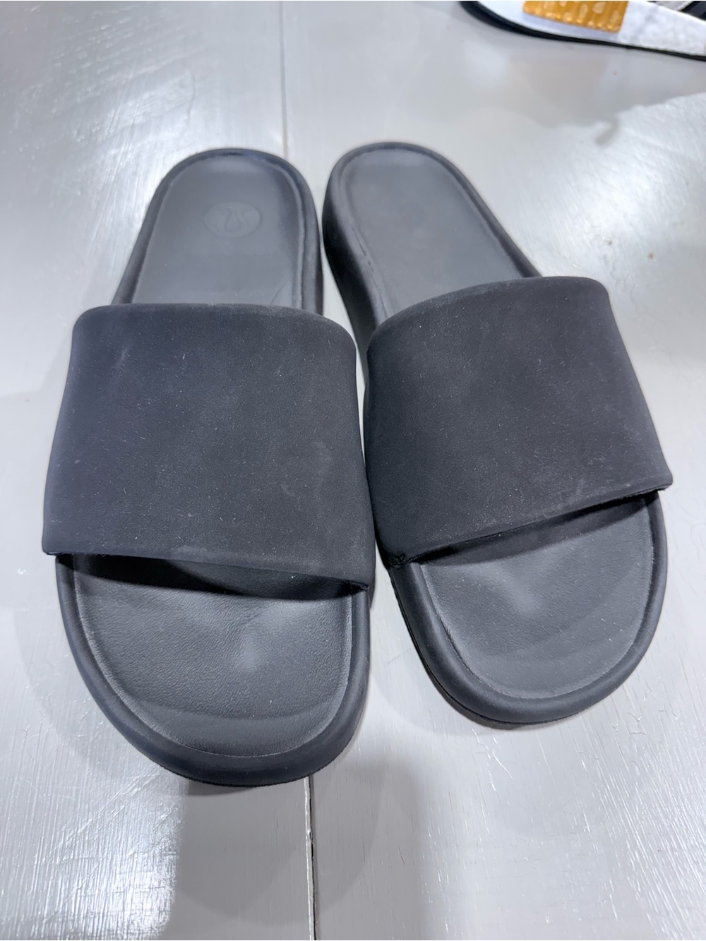 lululemon athletica Black Slide Sandals